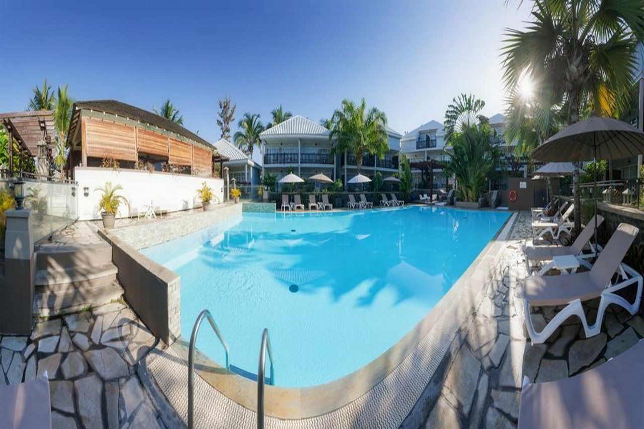 Hotel Les Creoles Saint-Gilles-les-Bains Buitenkant foto