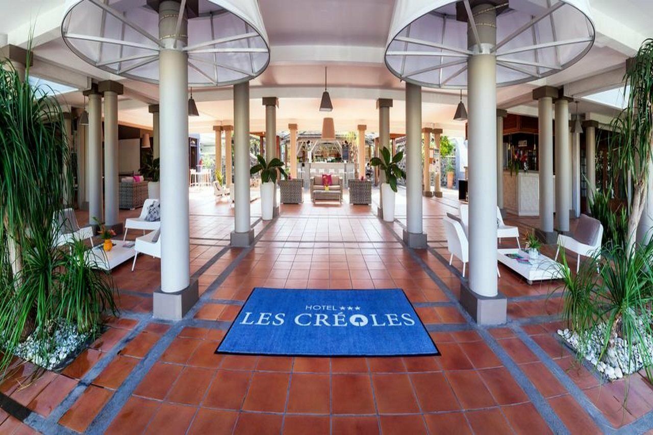 Hotel Les Creoles Saint-Gilles-les-Bains Buitenkant foto